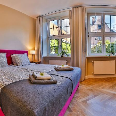 Apartament Bursztynowy Mariacka Old Town Lejlighed Gdańsk Værelse billede